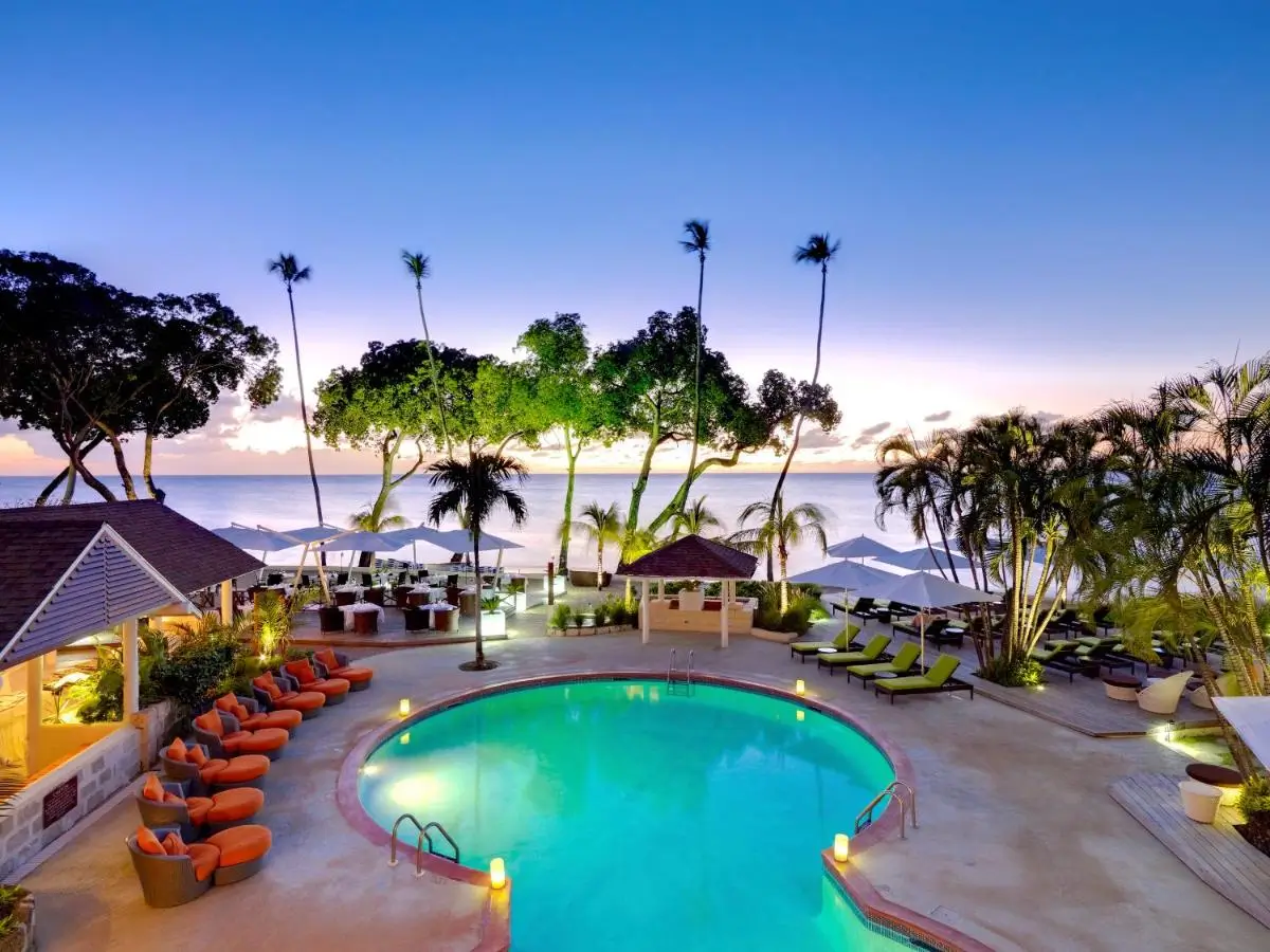 tengerparti_eskuvo_barbados_tamarind_1