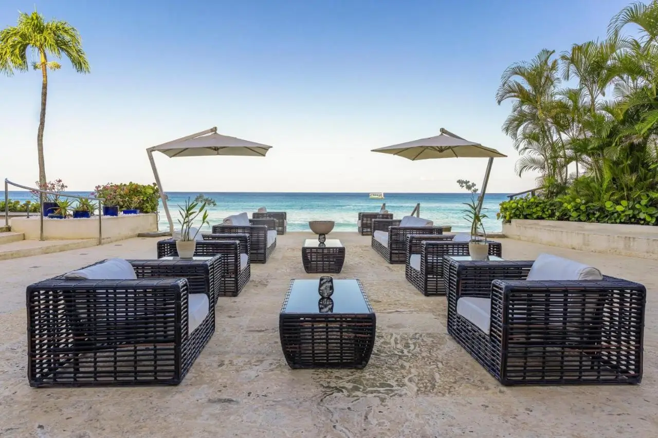 tengerparti_eskuvo_barbados_the_house_2