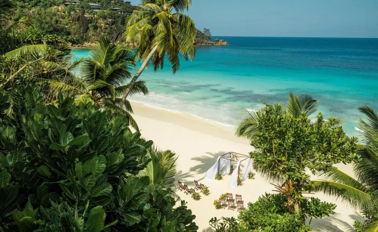 tengerparti_eskuvo_seychelles_fourseasons_12