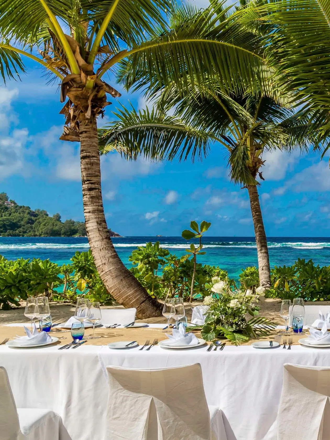 tengerparti_eskuvo_seychelles_kempinski_26