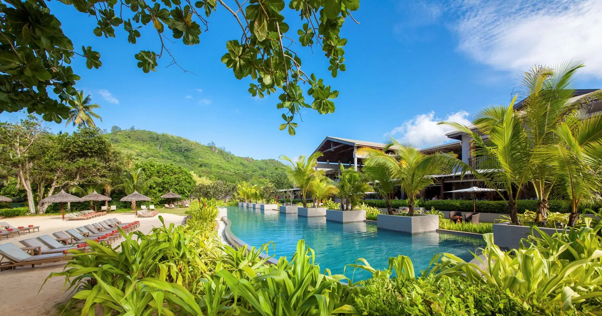tengerparti_eskuvo_seychelles_kempinski_3