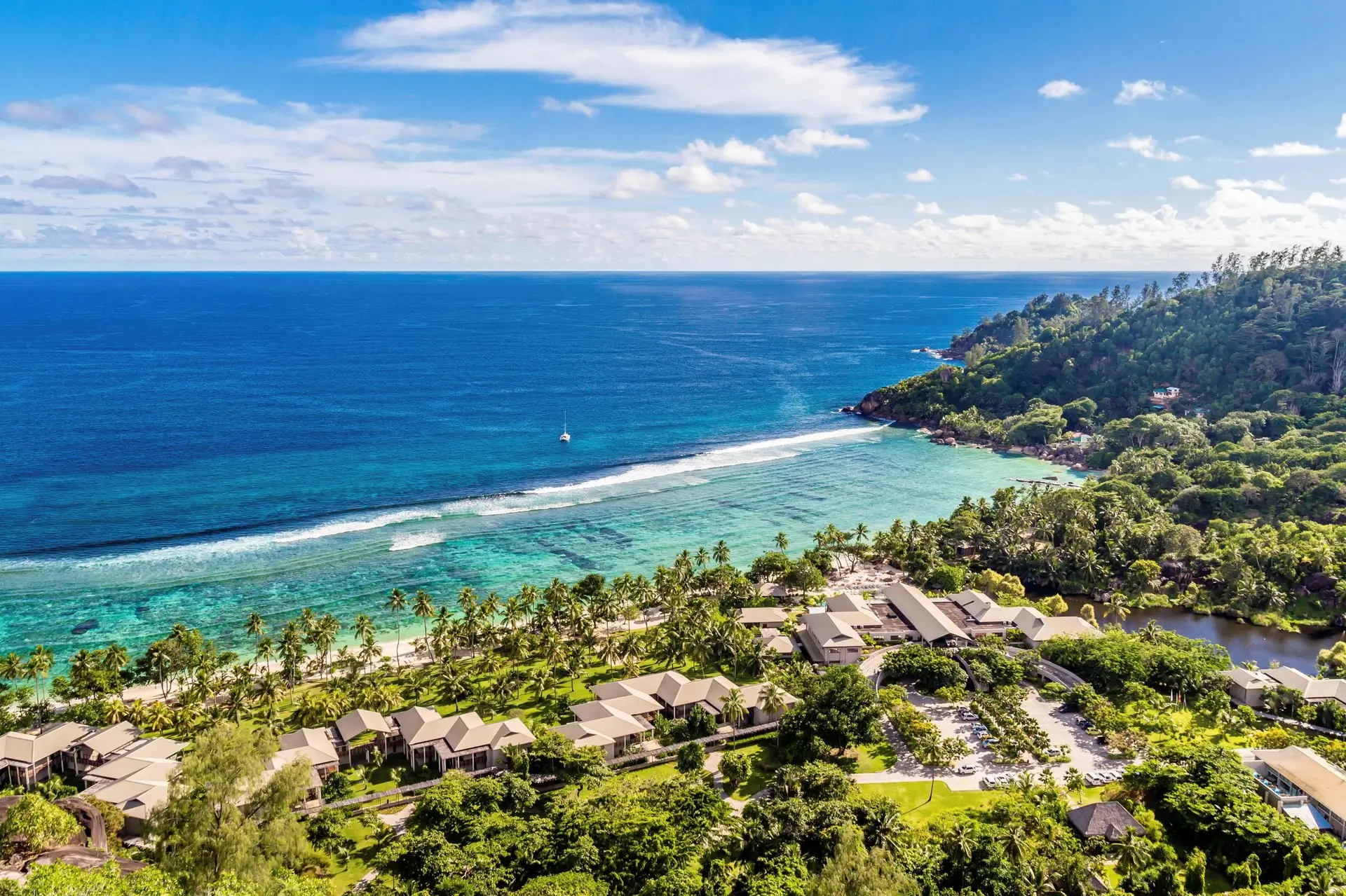 tengerparti_eskuvo_seychelles_kempinski_30