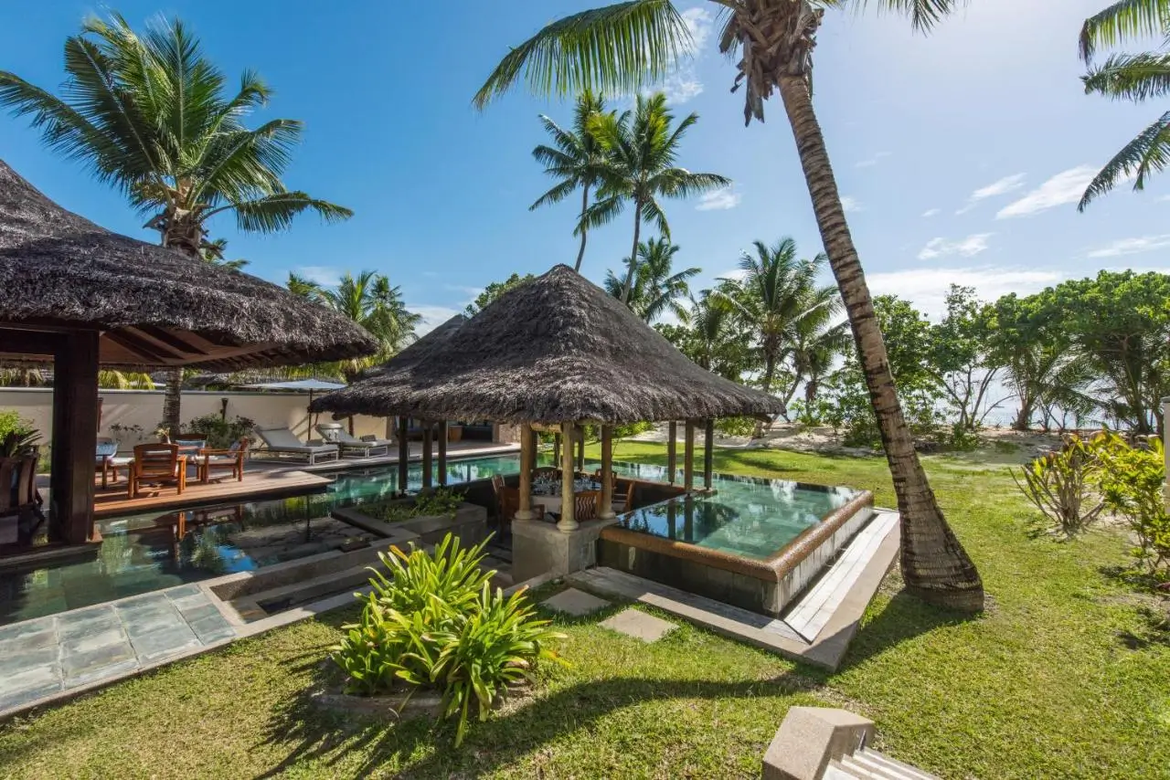 tengerparti_eskuvo_seychelles_lemuria_9
