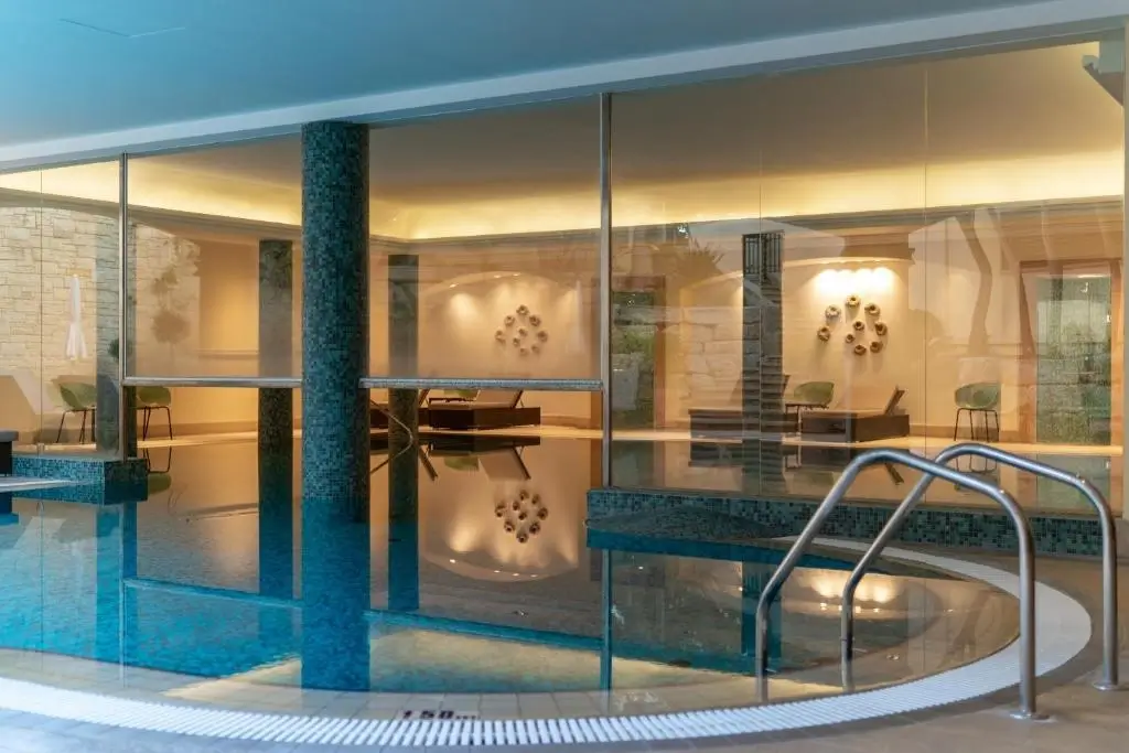 tengerparti_eskuvo_ciprus_aphrodite_hills_hotel_8