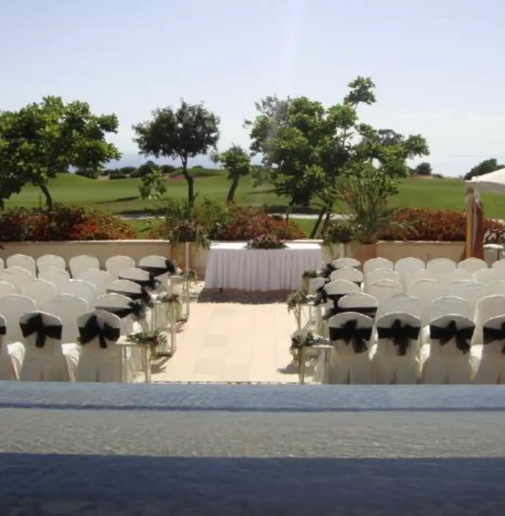 tengerparti_eskuvo_ciprus_aphrodite_hills_hotel_9